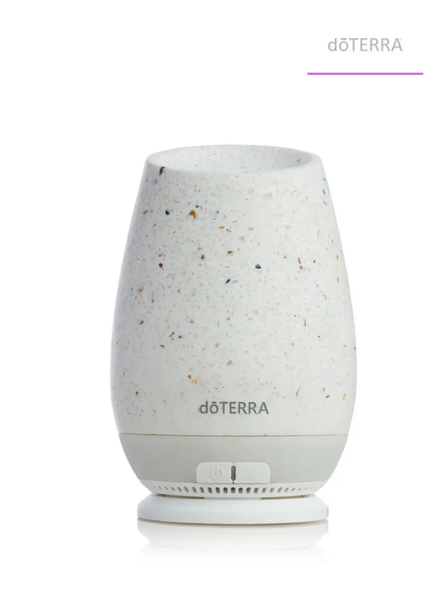 Dyfuzor doTERRA Roam – Bezprzewodowy, naturalny design, ekologiczne materiały
